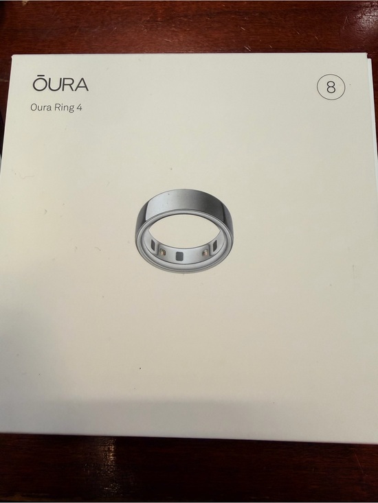 OURA Ring - Gen 4 - Silver - size 8 main image 1